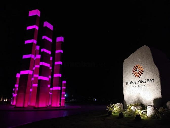 Bán nhà phố Thanh Long Bay 2 mặt tiền, sở hữu lâu dài, Bình Thuận