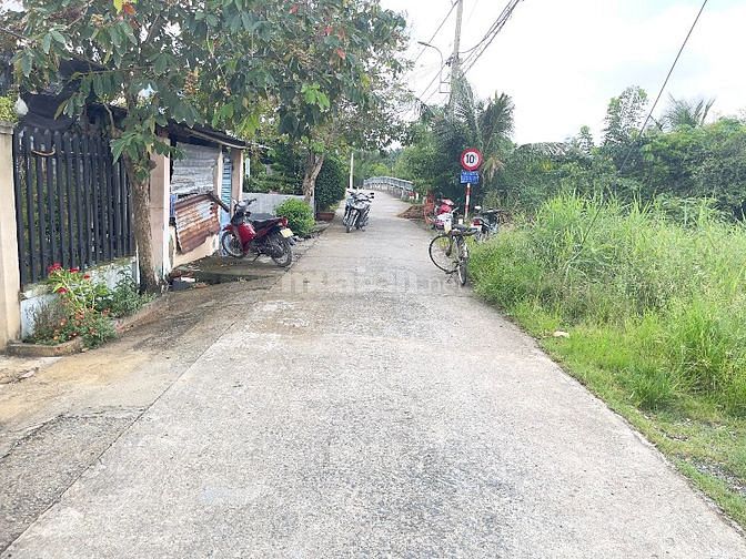Cần bán 573m2 đất cây lâu năm đường Thanh Niên Xung Phong Nhà Bè