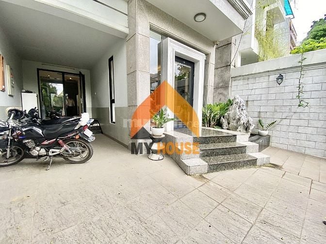 LẠI LA, LẠI LA..MYHOUSE TRÌNH LÀNG CĂN VILLA THẢO ĐIỀN ĐẸP SIÊU THỰC