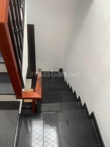 Bán căn nhà hẻm xe hơi 163 Tô Hiến Thành quận 10 KC 3 lầu st