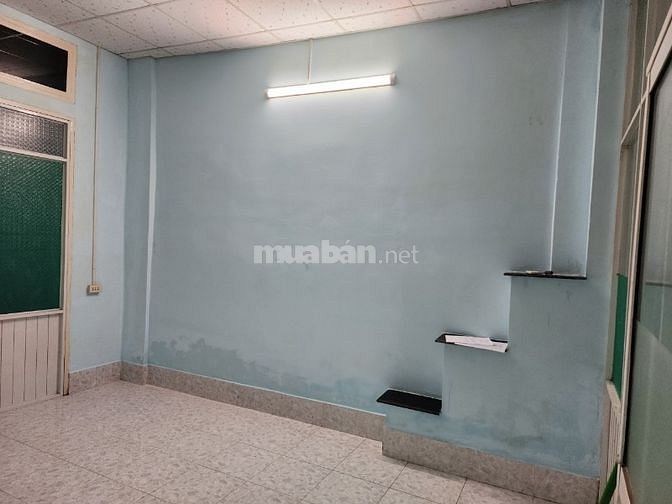 Cho thuê nhà cấp 4 nguyên căn 70m2 Tô Vĩnh Diện sát Vincom Thủ Đức