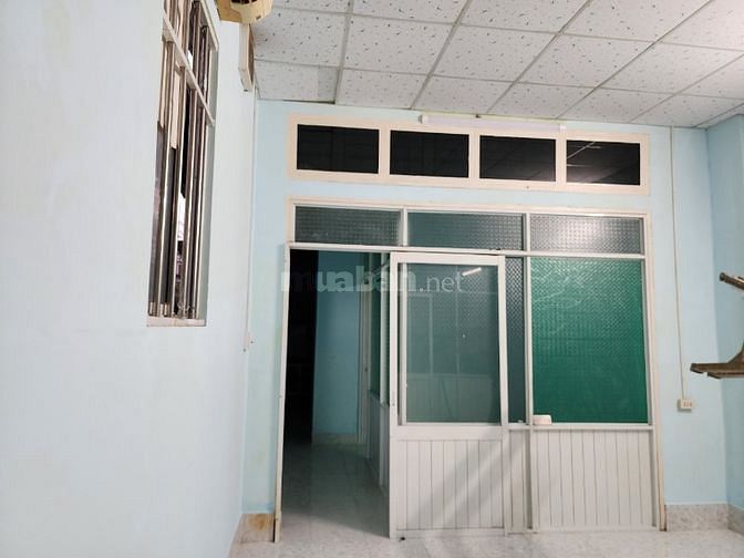 Cho thuê nhà cấp 4 nguyên căn 70m2 Tô Vĩnh Diện sát Vincom Thủ Đức