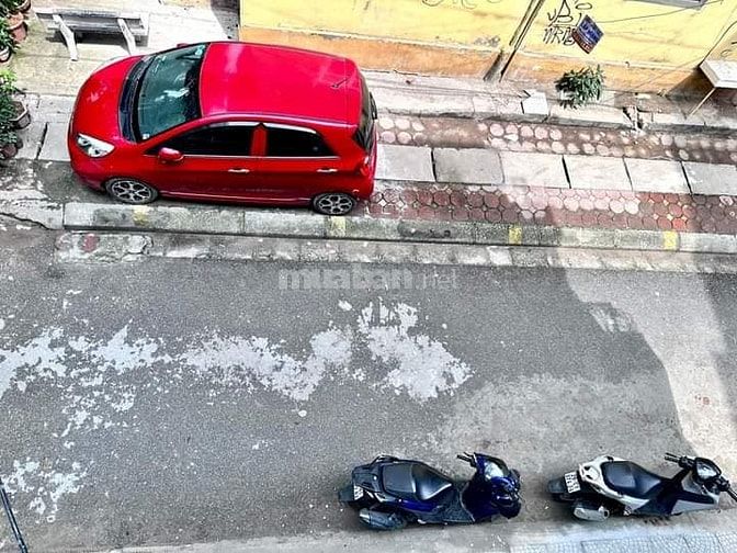 Siêu Phẩm Kinh Doanh, Ô Tô Chạy Vòng Quanh Kim Ngưu 40m, 4 tầng,9.9 tỷ