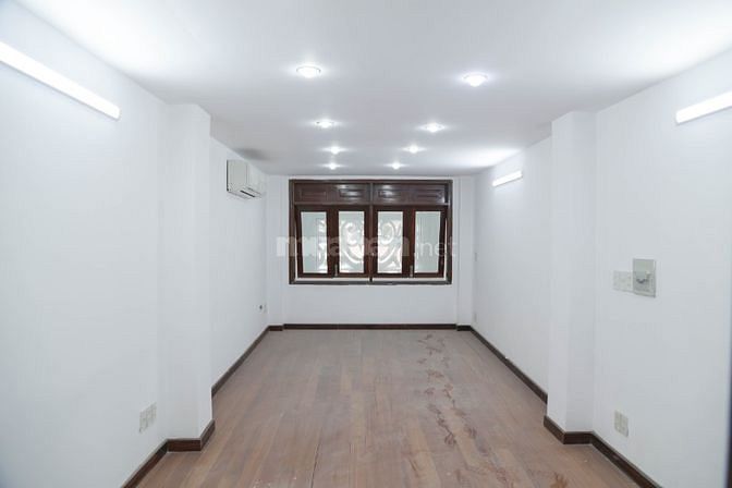 CHO THUÊ NHÀ TRUNG TÂM HẺM XE HƠI