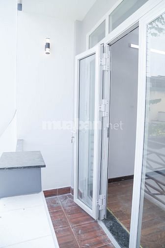 CHO THUÊ NHÀ TRUNG TÂM HẺM XE HƠI