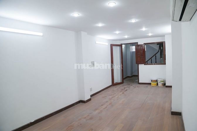 CHO THUÊ NHÀ TRUNG TÂM HẺM XE HƠI