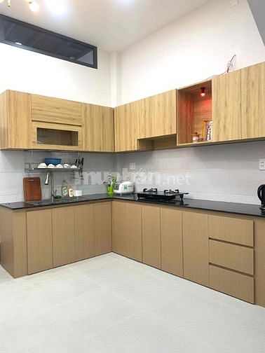 Chủ bán gấp nhà 68m2 đường Thạch Thị Thanh Tân Định Quận 1. Giá 3tỷ850