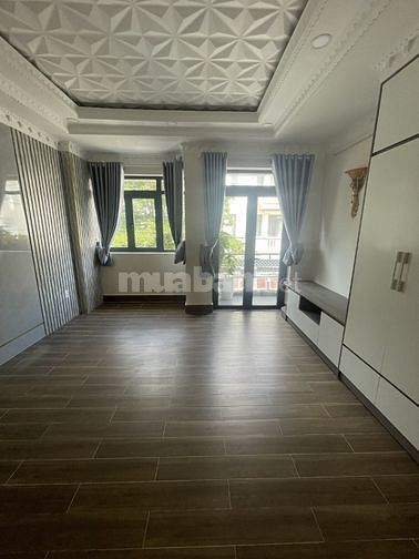 Bán nhà Âu Dương Lân Quận 8. 107m2 , 5 lầu hai mặt tiền, 6 pn 9.5 tỷ