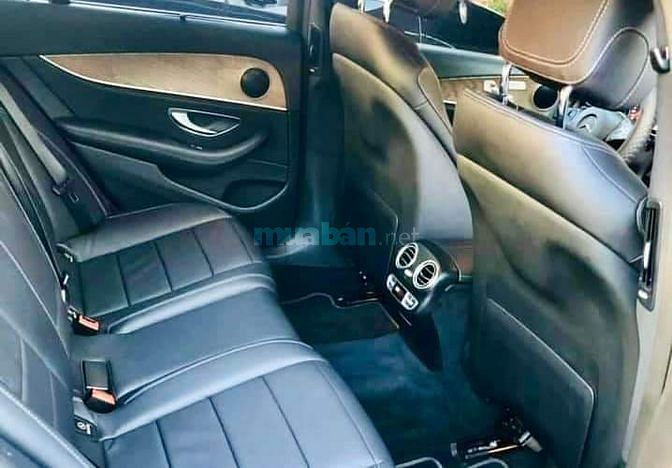 Bán xe E200 gia đình sử dụng, xe còn rất mới