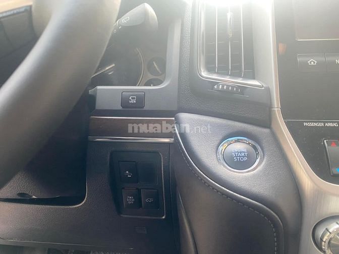Bán Toyota Land Cruiser 4.6 VX-S Trung đông, Model 2016, xe siêu mới.