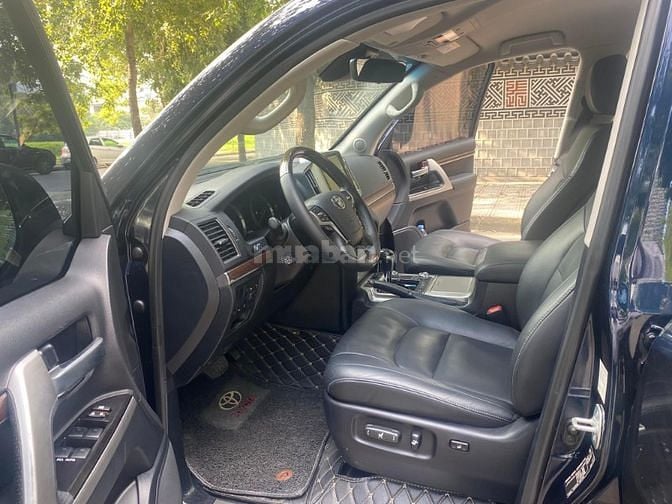 Bán Toyota Land Cruiser 4.6 VX-S Trung đông, Model 2016, xe siêu mới.