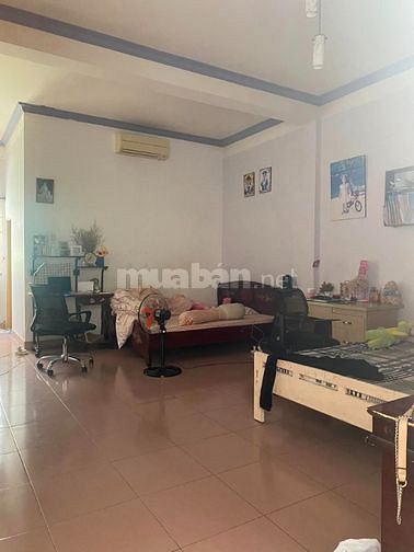 Nhà MT Nguyễn Văn Linh, P.Tân Thuận Tây, Q7, DTSD 208m2, 5 lầu. 9,5 tỷ