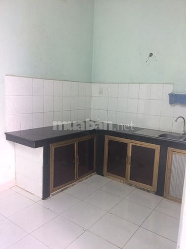 Chính chủ cho thuê nhà nguyên căn rộng rãi, sạch sẽ