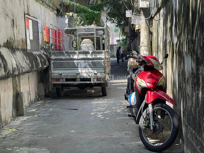 Bán nhà trong khu Bách Khoa ô tô đỗ cửa, tiện KD 4 tầng 85m2 gía 10 tỷ