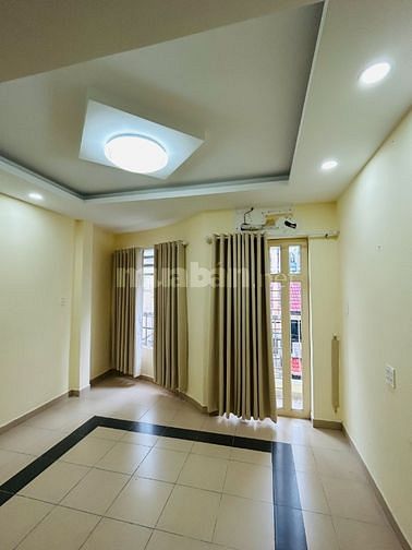Cho thuê nhà có 6 phòng hẻm xe hơi 436a đường 3/2, quận 10