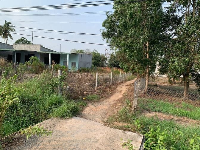  Hàng Ngộp Lô Gốc 10x30 Nguyễn Bỉnh Khiêm Tân An Lagi Giá Rẻ 