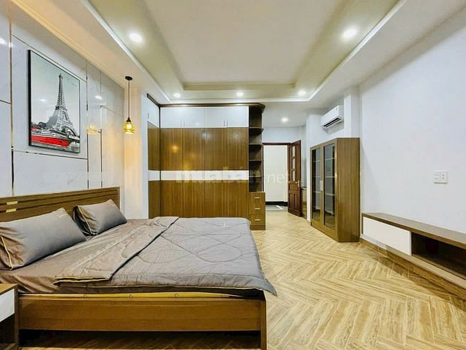 Nhà ngộp bán gấp Âu Dương Lân, Phường 3, Quận 8. Cách cầu chữ Y 200m