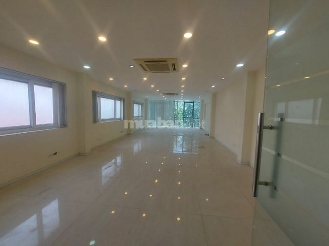  MẶT PHỐ TÔN THẤT TÙNG, TAM KHƯƠNG, 70M,8T,MT7,5m, Ô TÔ ,VỈA HÈ,26 TỶ.