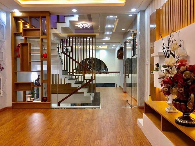Cho thuê nhà phố xinh Lung Linh Nguyễn Văn khối(4*20)3 lầu 4PN,5WC20tr