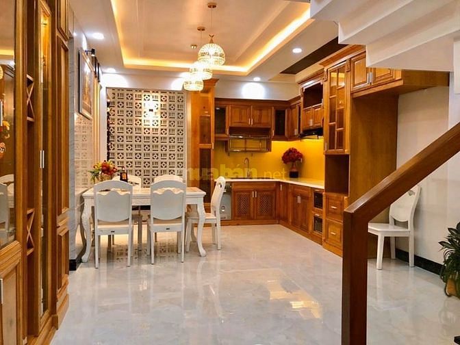 Cho thuê nhà phố xinh Lung Linh Nguyễn Văn khối(4*20)3 lầu 4PN,5WC20tr