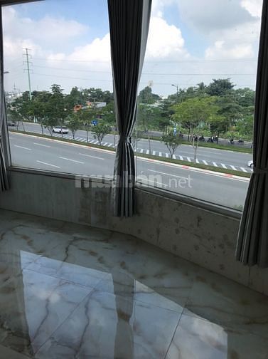Cho thuê nhà Nguyên Căn MT 2PN (14Triệu) Tại P.HBC,Thủ Đức