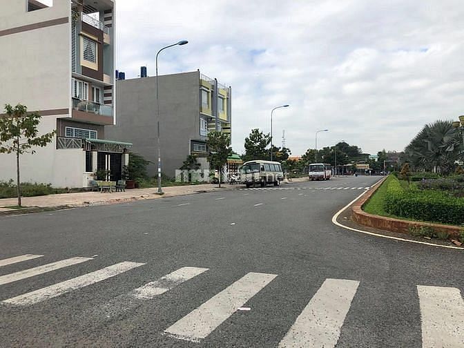 Bán gấp đất đường Phạm Đăng Giảng, Bình Hưng Hoà, Bình Tân. Giá 1,8 tỷ