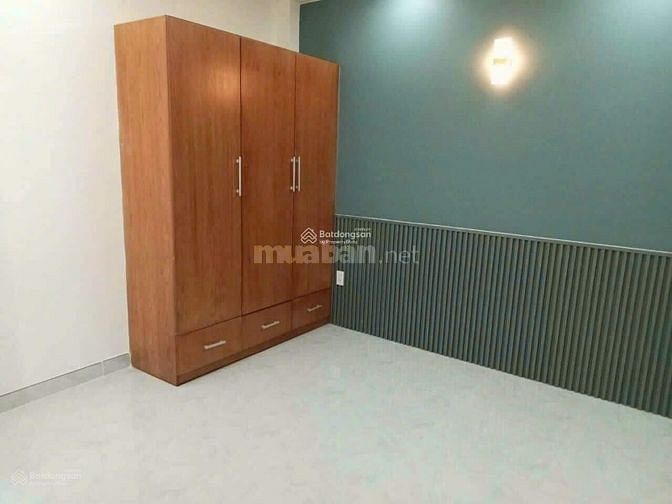 Bán nhà Cao Đức Lân, P. An Phú, Quận 2, DT 108m2. Đang cho thuê 30tr