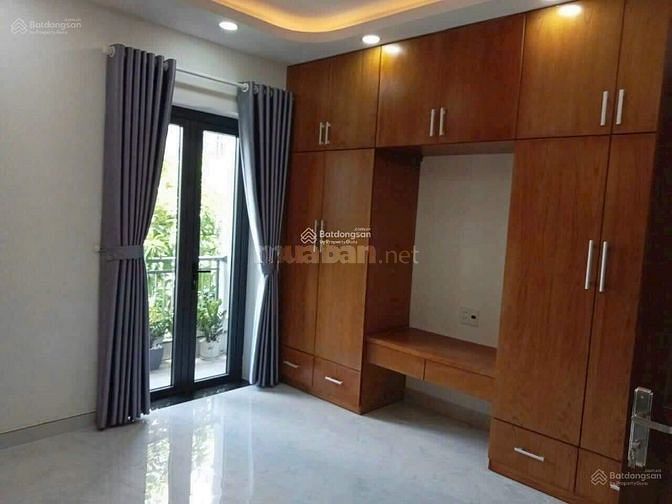 Bán nhà Cao Đức Lân, P. An Phú, Quận 2, DT 108m2. Đang cho thuê 30tr