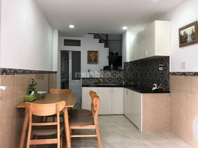 Nhà hẻm xe máy Thảo Điền. Căn duy nhất 3.4tỷ.