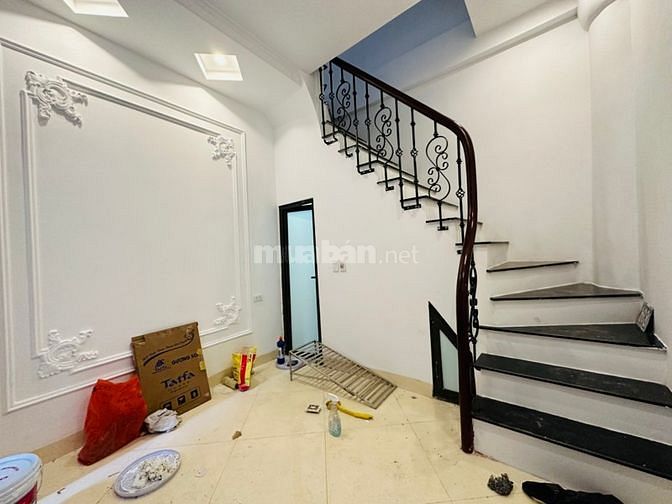 Bán nhà số 168 ngõ 184 phố Trần Khát Chân, quận Hai Bà Trưng