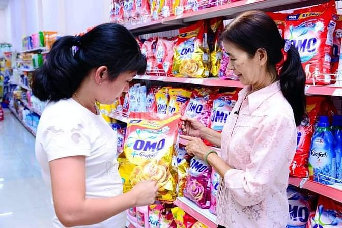 TUYỂN GẤP 15 NHÂN VIÊN ( Bán hàng/Tạp vụ/Bảo vệ/Phụ kho/Trực quầy)