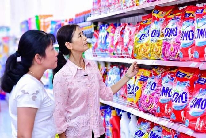 TUYỂN GẤP 15 NHÂN VIÊN ( Bán hàng/Tạp vụ/Bảo vệ/Phụ kho/Trực quầy)