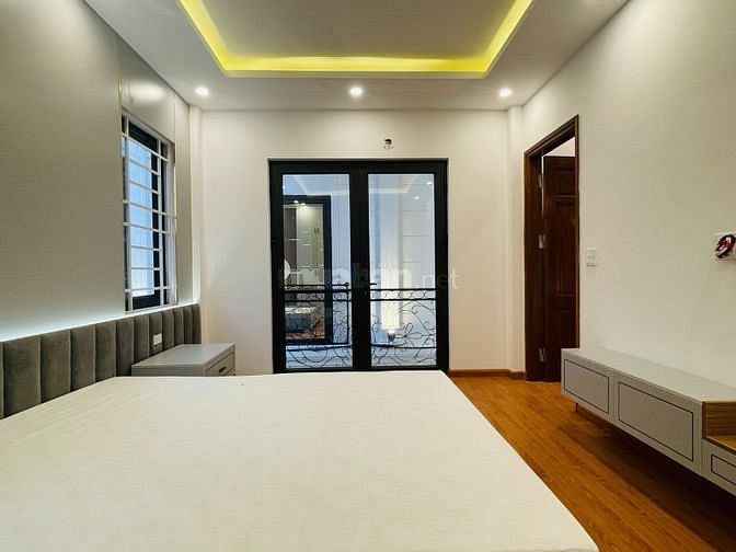 Bán nhà xây mới ngõ 67 Văn Cao, Liễu Giai, Ba Đình. 35m2 x 5 tầng mới.