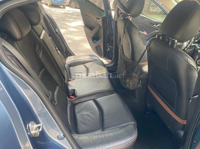Chính chủ công chức NN cần bán xe Mazda 3HB