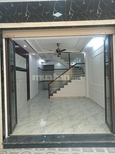 Bán nhà 3 tầng ngõ rộng 6m, Đồng Hòa, Kiến An, Hải Phòng. Giá 2,3 tỷ