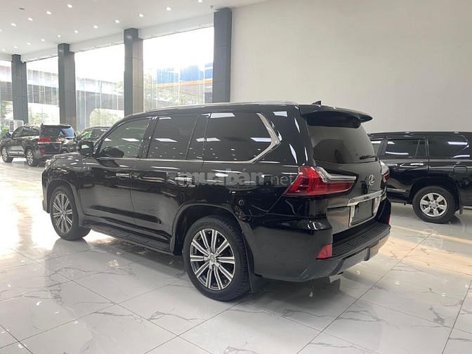 Bán Lexus LX570 nhập Mỹ 2016, biển Hà Nội, xe cực mới, giá hơn 4 tỷ.