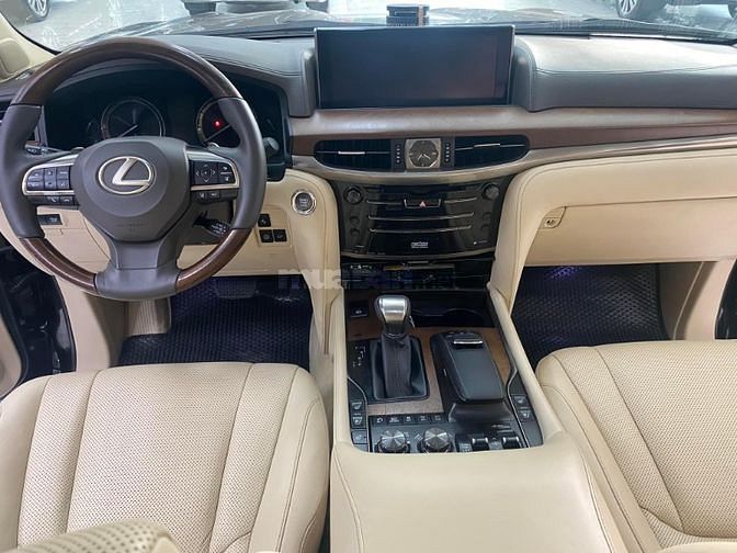 Bán Lexus LX570 nhập Mỹ 2016, biển Hà Nội, xe cực mới, giá hơn 4 tỷ.