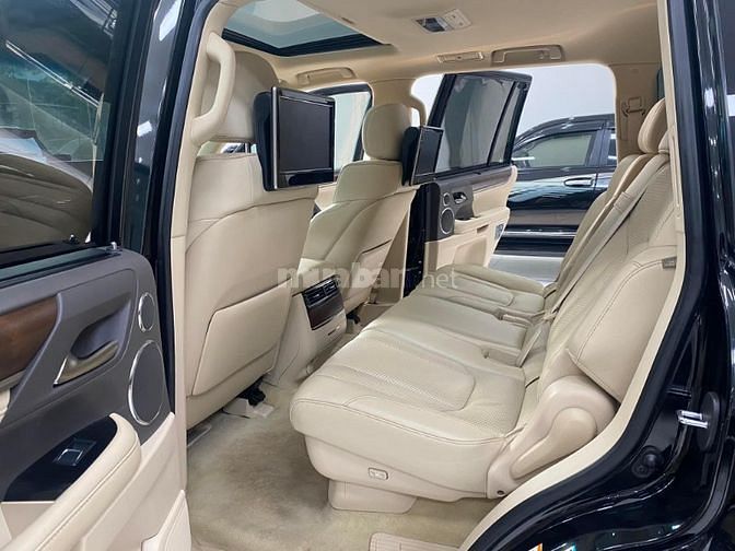 Bán Lexus LX570 nhập Mỹ 2016, biển Hà Nội, xe cực mới, giá hơn 4 tỷ.