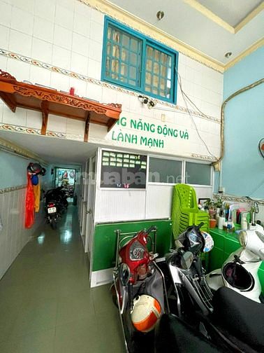 BÁN NHÀ HẺM ĐỐI DIỆN CHỢ XÃ TÂY  PHÙ ĐỔNG THIÊN VƯƠNG - P.11 - Q.5