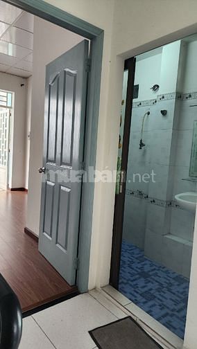 Bán nhà 5/4 Quốc lộ 50 P5Q8. 4,6x12m nở nậu L10m 1 lầu giá 5 tỷ 50Tr