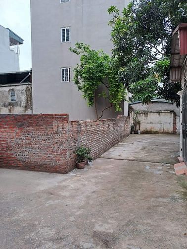 CẦN BÁN NGAY MẢNH ĐẤT-VỊ TRÍ TUYỆT ĐẸP-LÔ GÓC-KINH DOANH-NGÕ Ô TÔ