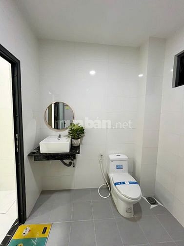 Nhà mới 100% tại TP Bến Tre thổ cư 100%. Định cư lâu dài. Đường ôtô
