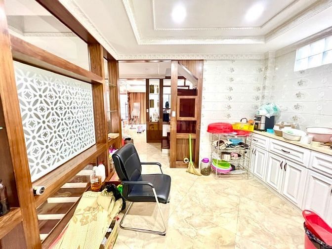 NHÀ ĐẸP 5 TẦNG LÊ VĂN LƯƠNG-CẦU GIẤY- NGÕ THÔNG THOÁNG, ÔTÔ ĐỖ CỬA