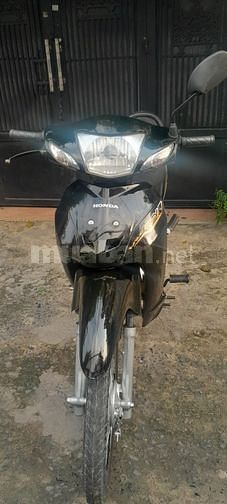 Wave 110 HQld, đen, máy êm, đề đèn còi xi nhan, có cavet xe