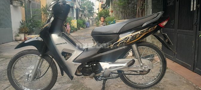 Wave 110 HQld, đen, máy êm, đề đèn còi xi nhan, có cavet xe