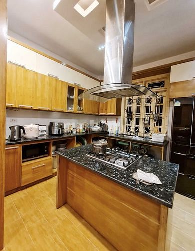 Bán nhà Vĩnh Phúc, Ba Đình, gần ôtô, cho thuê, 100mx4t, 10.5 tỷ
