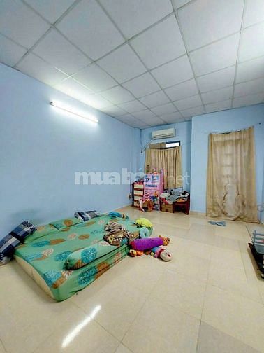 Bán Căn Nhà 2 Tầng Chính Chủ - DTSD : 80m2 " Sổ Riêng " 1806 HTP