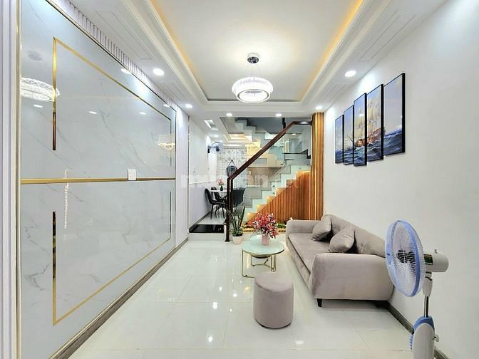 Mua ngay kẻo lỡ! Nhà 29.6m2 Nguyễn Biểu P1 Quận 5 giá 2tỷ850tr