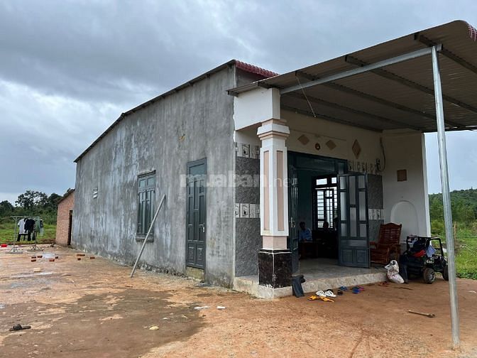 Hạ giá 200 triệu ra nhanh 1000m2 đất gần thị trấn Đức An , Đăk Song