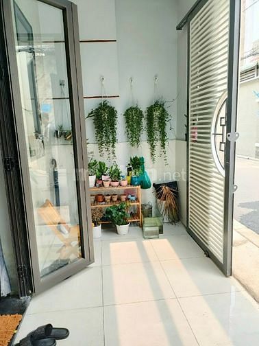 Bán nhà đẹp quận 12, không gian thoáng mát, phong cách trẻ trung